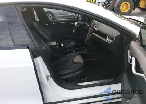 2016 Tesla Model S 60D/70D/75D/85D/90D z USA, uszkodzony, nr VIN 5YJSA1E22GF149608